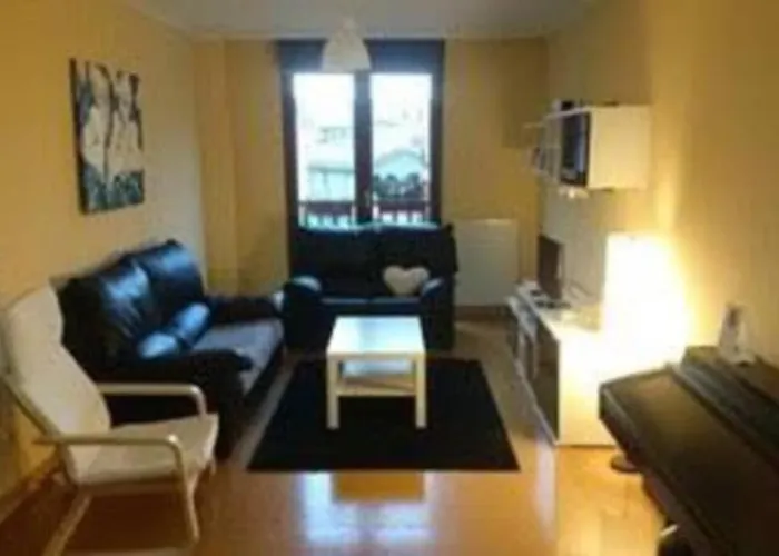 Apartamento Piso En Los Corrales De Buelna